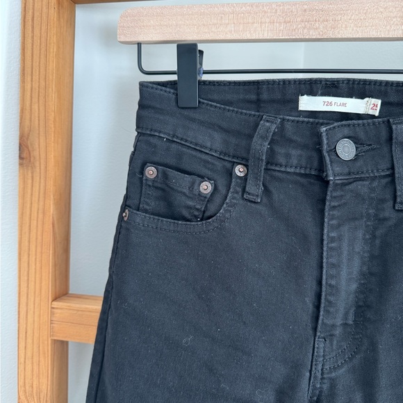Levi's Black Wide Leg Jeans - Picture 3 of 5